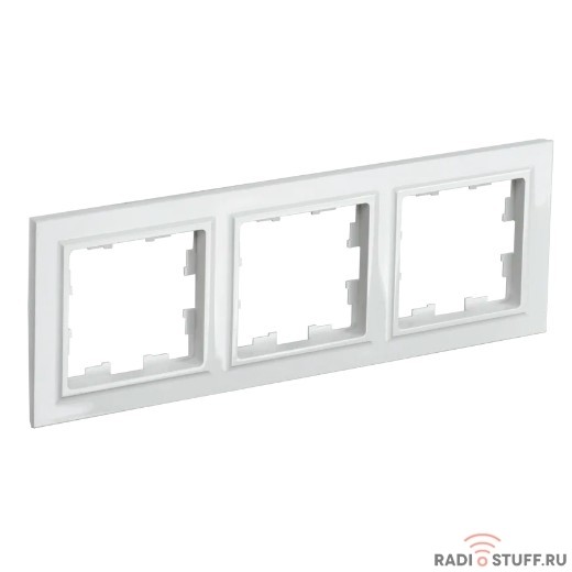 IEK BR-M32-K01 BRITE Рамка 3-мест. РУ-3-БрБ бел. 